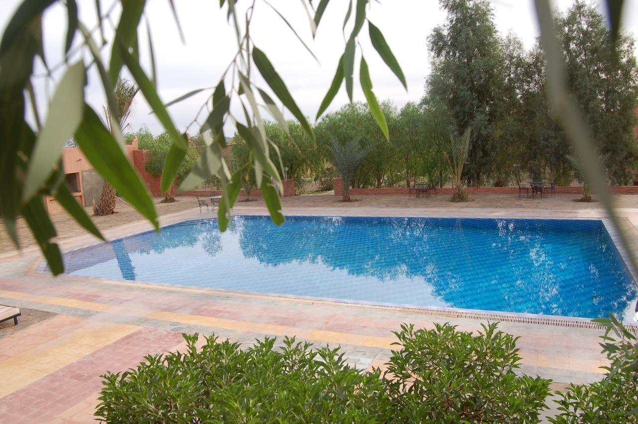 Kasbah Meteorites Hotell Imi n'Ouzrou Exteriör bild